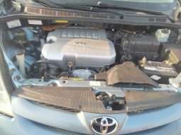 
										toyota sienna full									