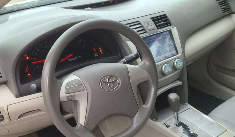 
								toyota camry full									