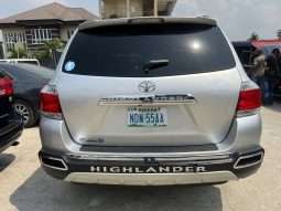 
										toyota highlander full									