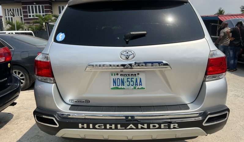 
								toyota highlander full									