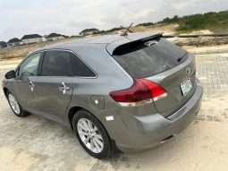 
										2012 Toyota Venza full									