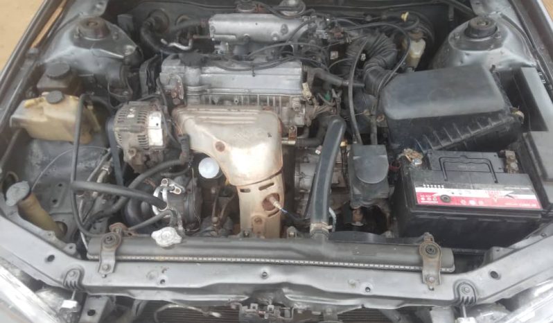 
								2002 Toyota Camry full									