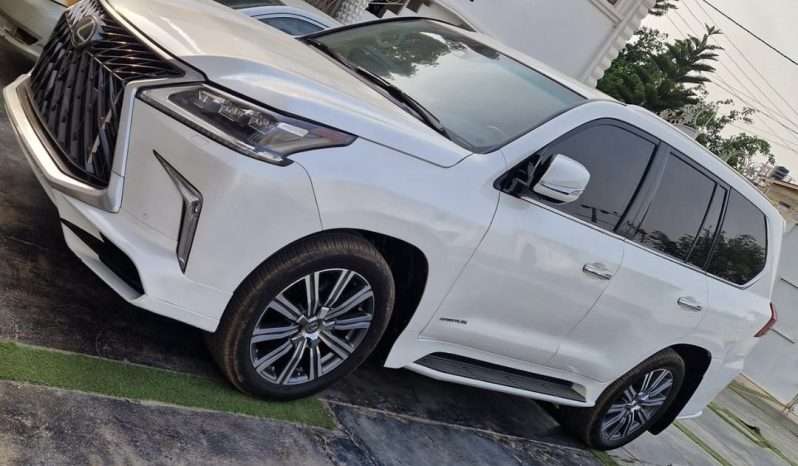 
								2018 Lexus LX570 full									