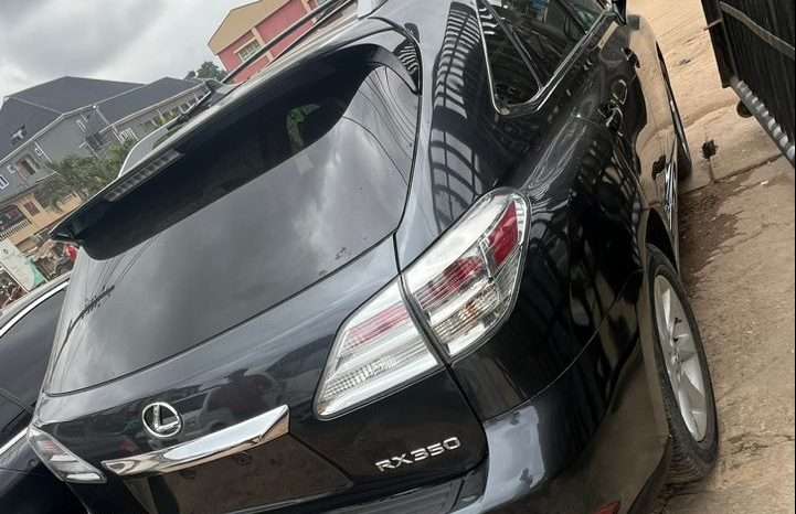 
								2011 Lexus RX350 full									