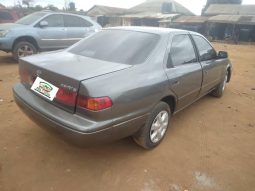 
										2002 Toyota Camry full									