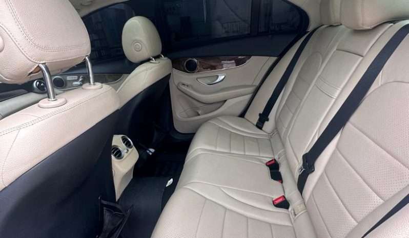 
								2015 Mercedes-Benz C300 full									