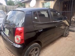 
										2010 Kia Rio full									