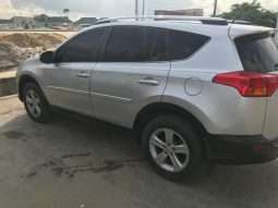 
										2014 Toyota RAV4 full									