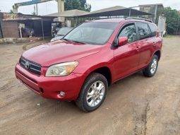 
										2007 Toyota RAV4 full									