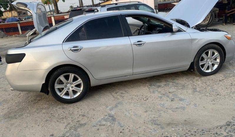 
								2009 Toyota Camry full									