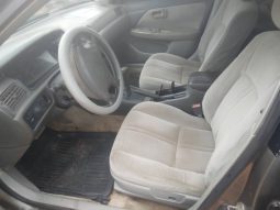 
										2002 Toyota Camry full									