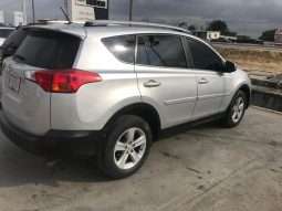 
										2014 Toyota RAV4 full									