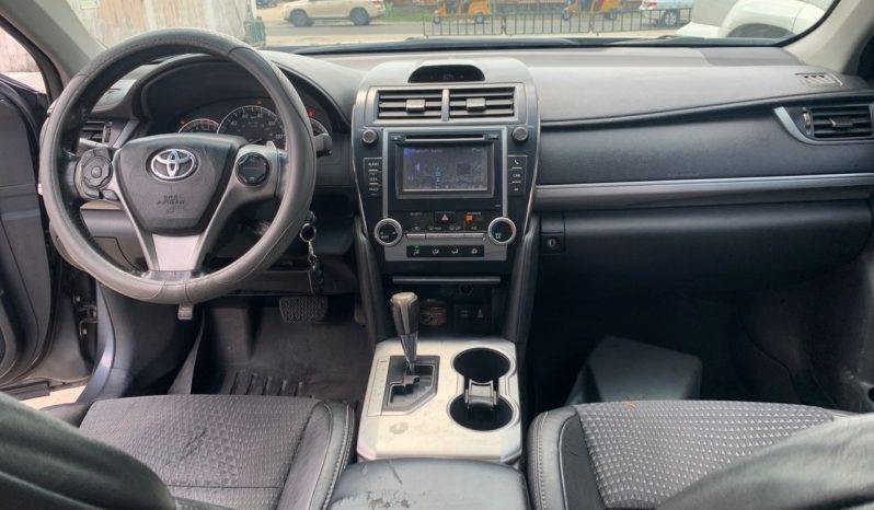 
								2013 Toyota Camry full									