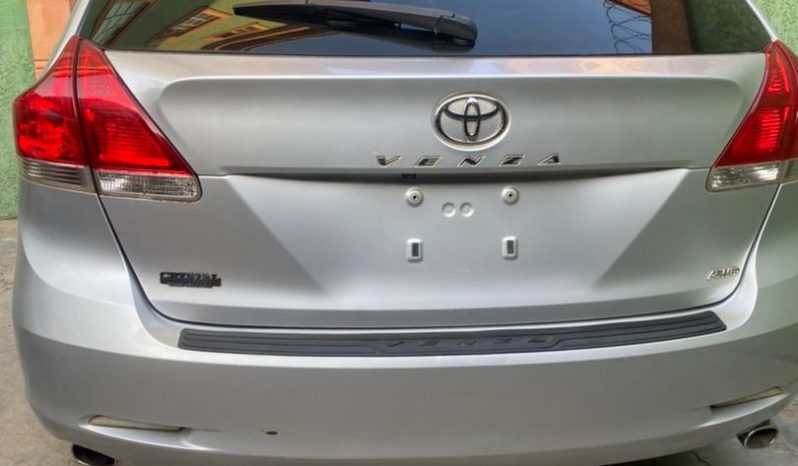 
								2012 Toyota Venza full									