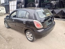 
										2007 Kia Rio full									