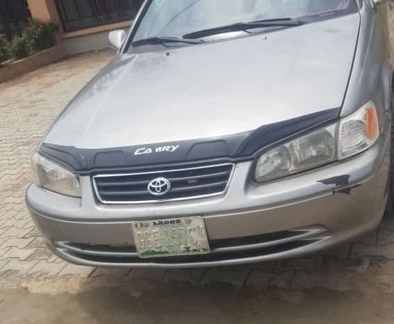 
								2002 Toyota Camry full									