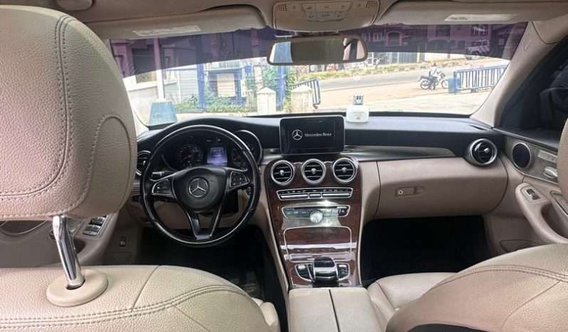 
								2015 Mercedes-Benz C300 full									