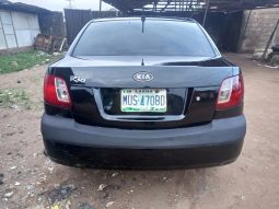 
										2009 Kia Rio full									