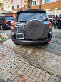 
										2007 Toyota RAV4 full									