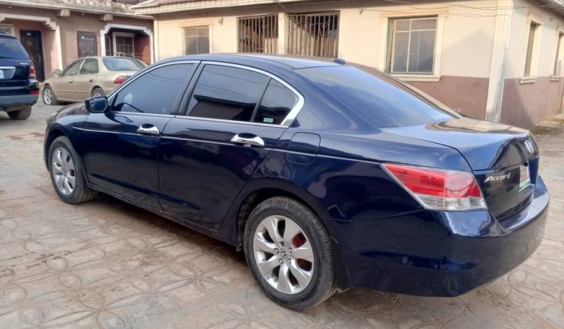 
								2009 Honda Accord full									