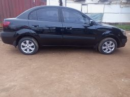 
										2009 Kia Rio full									