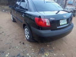 
										2009 Kia Rio full									