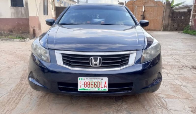 
								2009 Honda Accord full									