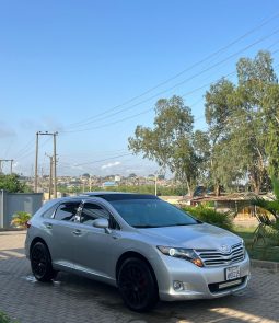 
										2010 Toyota Venza full									