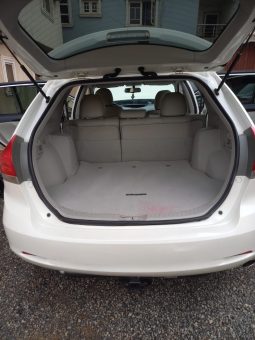 
										2010 Toyota Venza full									