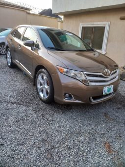 
										2011 Toyota Venza full									