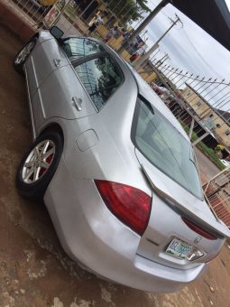 
										2007 Honda Accord full									