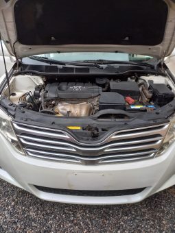 
										2010 Toyota Venza full									