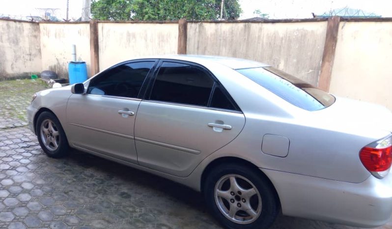 
								2005 Toyota Camry full									