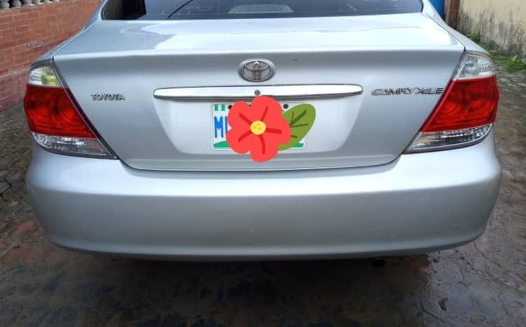 
								2005 Toyota Camry full									