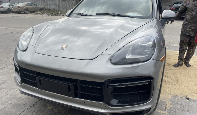 
								2016 Porsche Cayenne full									