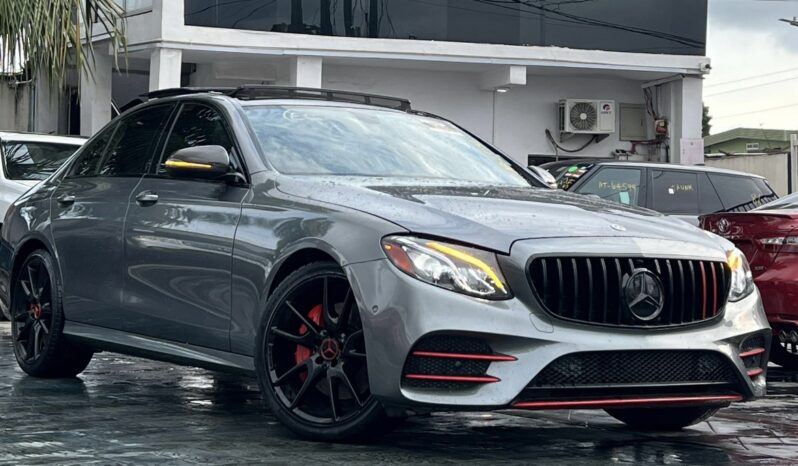 
								2017 Mercedes-Benz E 43 full									