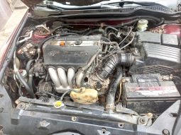 
										2005 Honda Accord full									