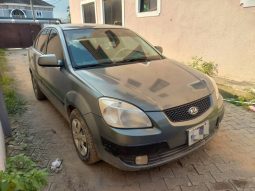 
										2009 Kia Rio full									