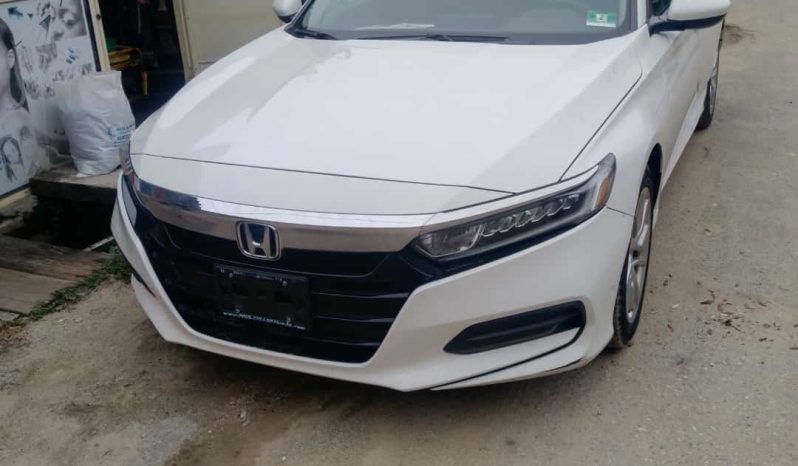 
								2019 Honda Accord full									