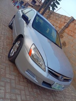 
										2007 Honda Accord full									