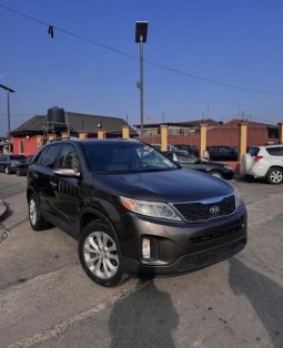 
										2015 Kia Sorento full									