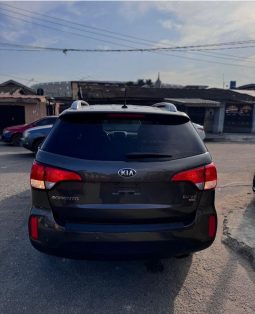 
										2015 Kia Sorento full									