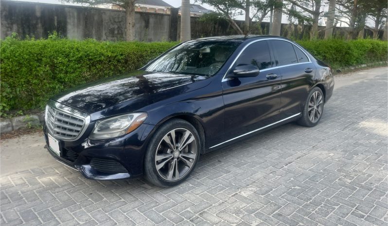 
								2016 Mercedes-Benz C 300 full									