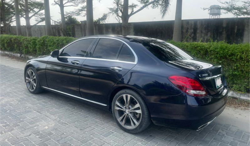 
								2016 Mercedes-Benz C 300 full									