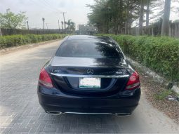 
										2016 Mercedes-Benz C 300 full									