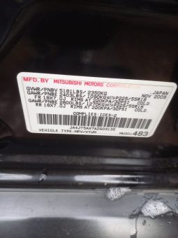 
										2010 Mitsubishi Outlander full									