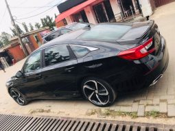 
										2020 Honda Accord full									