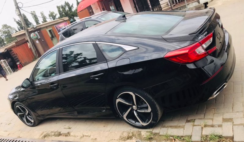 
								2020 Honda Accord full									