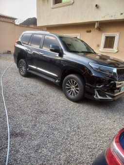 
										2011 Toyota Land Cruiser full									