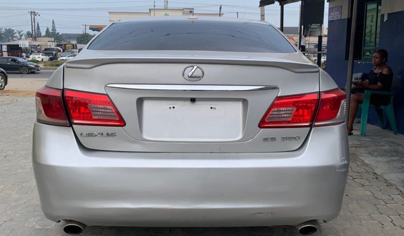 
								2011 Lexus ES350 full									